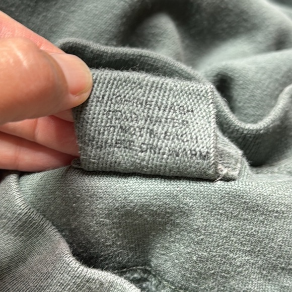 Vintage Artisans Ice Fishing Funny Gray Crewneck Sweatshirt Size Large - Picture 8 of 8